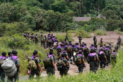 ไทยและกัมพูชาถอนทหารออกจากบริเวณปราสาทเขาพระวิหาร
